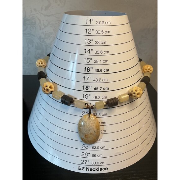 Handcrafted Beaded Necklace With Natural Stone Pendant - Picture 2 of 4